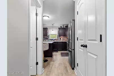 502 Maggies Court, Jacksonville, NC 28540 - Photo 5