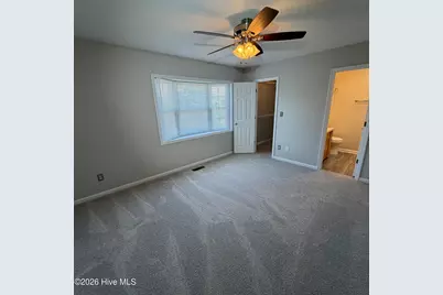 2345 Vineyard Drive #E5, Winterville, NC 28590 - Photo 11