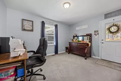16521 Lakeshore Drive, Wagram, NC 28396 - Photo 11