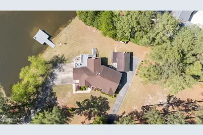 16521 Lakeshore Drive, Wagram, NC 28396 - Photo 53