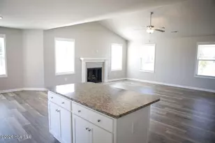 102 Michael Thomas Pl, La Grange, NC 28551 - Photo 5