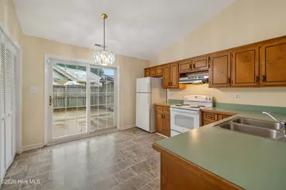 2332 Villa Drive, Kinston, NC 28504 - Photo 13