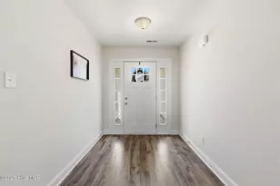 1019 Bluewater Blvd, New Bern, NC 28562 - Photo 3