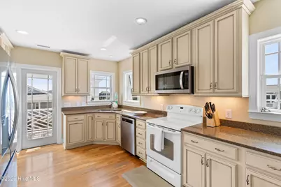 1046 Tide Ridge Drive, Holden Beach, NC 28462 - Photo 35