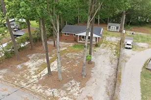 409 Clifton Rd, Rocky Mount, NC 27804 - Photo 3