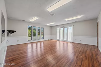 411 Western Boulevard, Jacksonville, NC 28546 - Photo 5