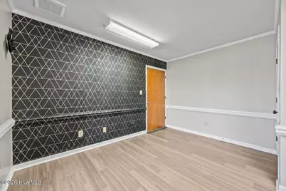 411 Western Boulevard, Jacksonville, NC 28546 - Photo 7