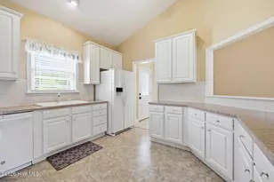 105 Waters Way, Washington, NC 27889 - Photo 5