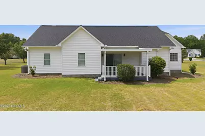 105 Waters Way, Washington, NC 27889 - Photo 3