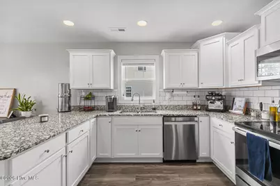 198 Moonstone Court, Jacksonville, NC 28546 - Photo 11