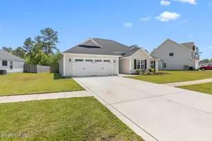 198 Moonstone Ct, Jacksonville, NC 28546 - Photo 1