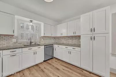 308 Hampton Road N, Wilmington, NC 28409 - Photo 7