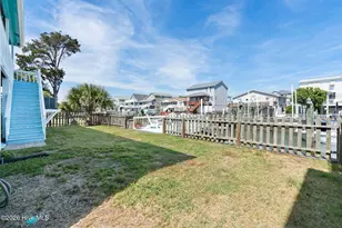 128 Tarpon Dr, Holden Beach, NC 28462 - Photo 27