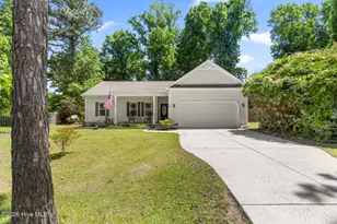 118 Bayside Dr, Sneads Ferry, NC 28460 - Photo 1