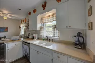 613 Franklin Ave, New Bern, NC 28560 - Photo 25