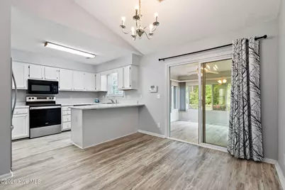 4612 Reigate Way, Wilmington, NC 28409 - Photo 11