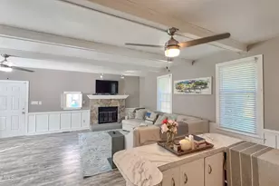2106 Perry Dr, Jacksonville, NC 28546 - Photo 7