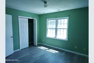 995 W Pueblo Drive, Jacksonville, NC 28546 - Photo 13