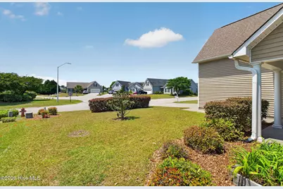 7429 Walking Horse Court, Wilmington, NC 28411 - Photo 5
