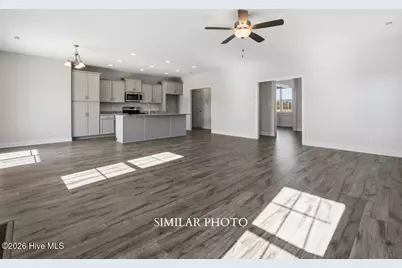 700 Secession Lane, Jacksonville, NC 28546 - Photo 7