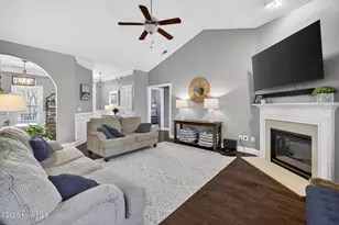 549 Montego Ct, Wilmington, NC 28411 - Photo 9