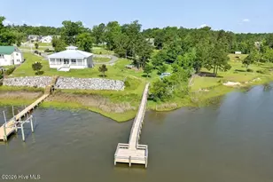 48 Pickett Way, Swansboro, NC 28584 - Photo 3