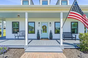 48 Pickett Way, Swansboro, NC 28584 - Photo 9