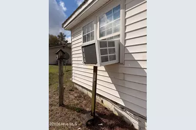 12377 N Carolina 210, Elizabethtown, NC 28337 - Photo 11