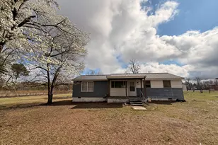 12377 N Carolina 210, Elizabethtown, NC 28337 - Photo 1
