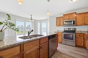 109 Kayak Ct, Swansboro, NC 28584 - Photo 25