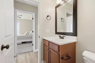 109 Kayak Ct, Swansboro, NC 28584 - Photo 11