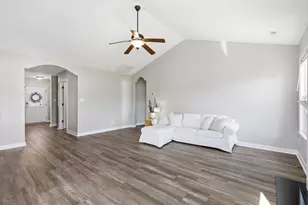109 Kayak Ct, Swansboro, NC 28584 - Photo 17