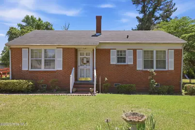 714 Jones Avenue, Kinston, NC 28501 - Photo 1