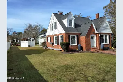 215 N Elm Street, Chadbourn, NC 28431 - Photo 3