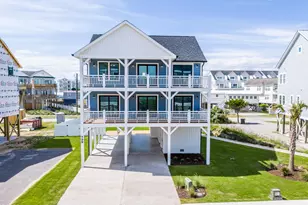 739 Dune Ridge Ct, Surf City, NC 28445 - Photo 1