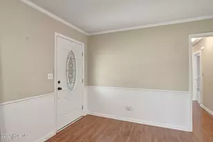 406 Richlands Loop Rd, Richlands, NC 28574 - Photo 5