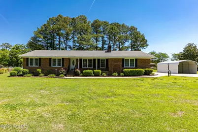 406 Richlands Loop Road, Richlands, NC 28574 - Photo 1