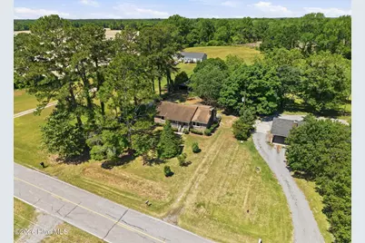 2013 Holland Road, Greenville, NC 27834 - Photo 25