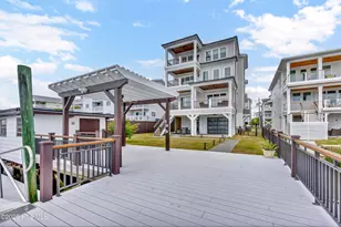 707 Canal Dr, Carolina Beach, NC 28428 - Photo 73