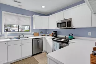 7204 Lounsberry Ct, Wilmington, NC 28405 - Photo 9