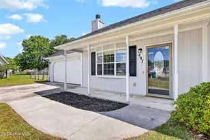 407 Alec Ct, Hubert, NC 28539 - Photo 3
