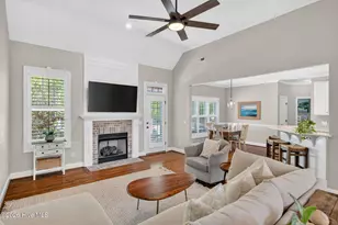 330 Aldrich Ln, Wilmington, NC 28411 - Photo 11