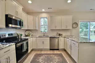 1059 Lexington Ave NE, Leland, NC 28451 - Photo 9