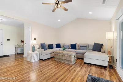 2328 N Lakeview Drive, Newport, NC 28570 - Photo 5