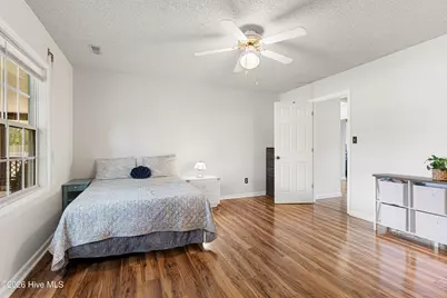 2328 N Lakeview Drive, Newport, NC 28570 - Photo 13