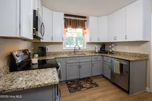 309 W Turlington St, Salemburg, NC 28385 - Photo 9