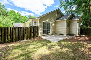 228 Forest Park Dr, New Bern, NC 28562 - Photo 27