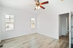 813 Carolina Beach Ave N, Carolina Beach, NC 28428 - Photo 25