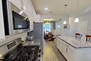 9068 Gdns Grv Rd, Leland, NC 28451 - Photo 5
