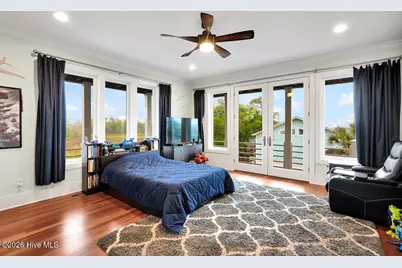 531 E Seaview Road, Wilmington, NC 28409 - Photo 15